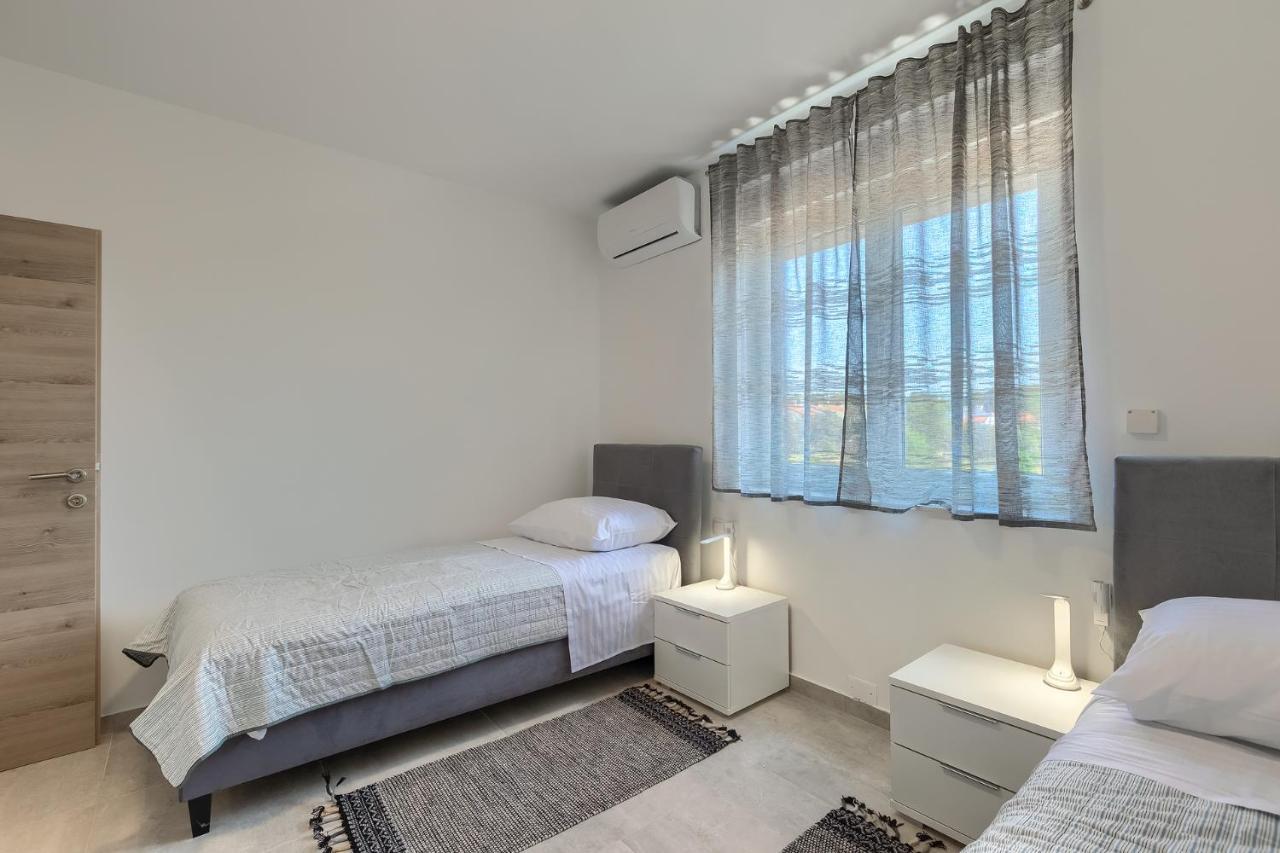 Apartments Medulin 2217 Εξωτερικό φωτογραφία