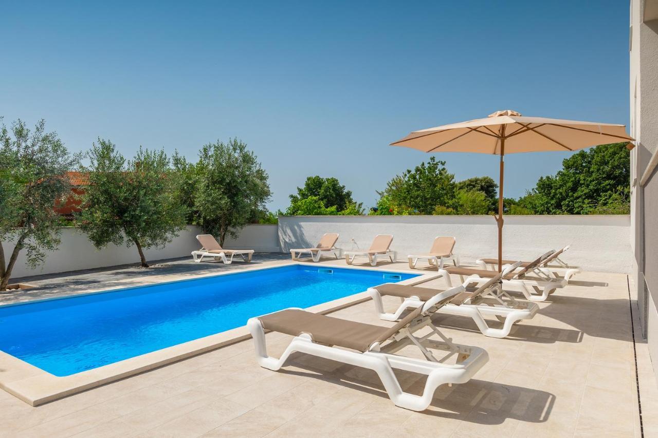 Apartments Medulin 2217 Εξωτερικό φωτογραφία