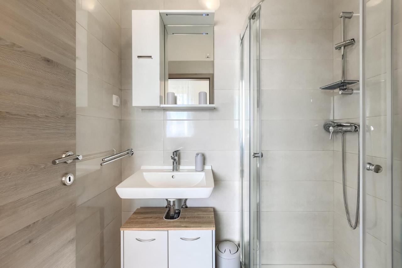 Apartments Medulin 2217 Εξωτερικό φωτογραφία
