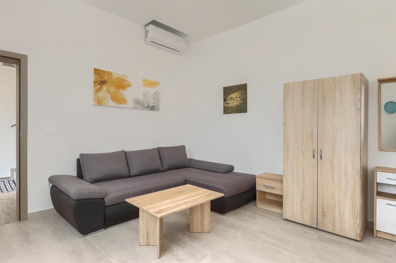 Apartments Medulin 2217 Εξωτερικό φωτογραφία