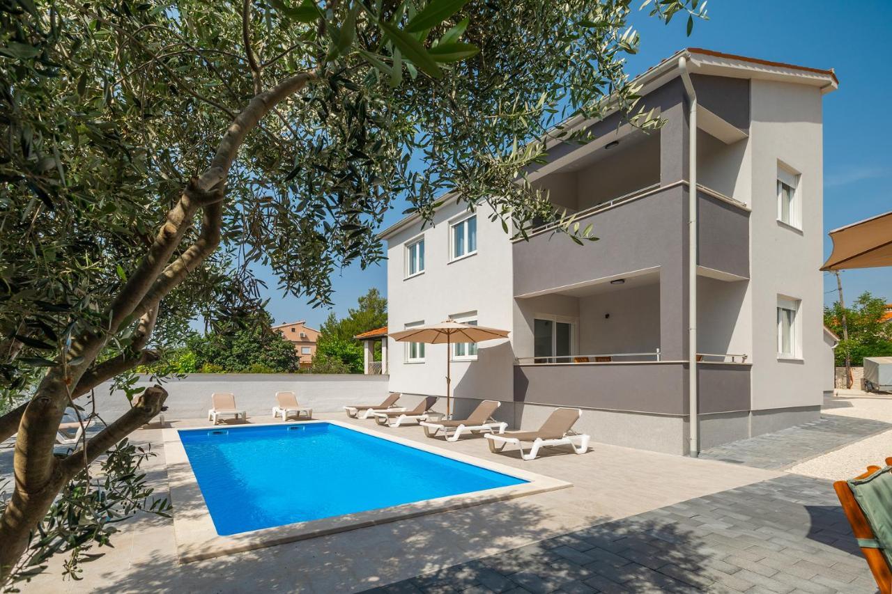 Apartments Medulin 2217 Εξωτερικό φωτογραφία